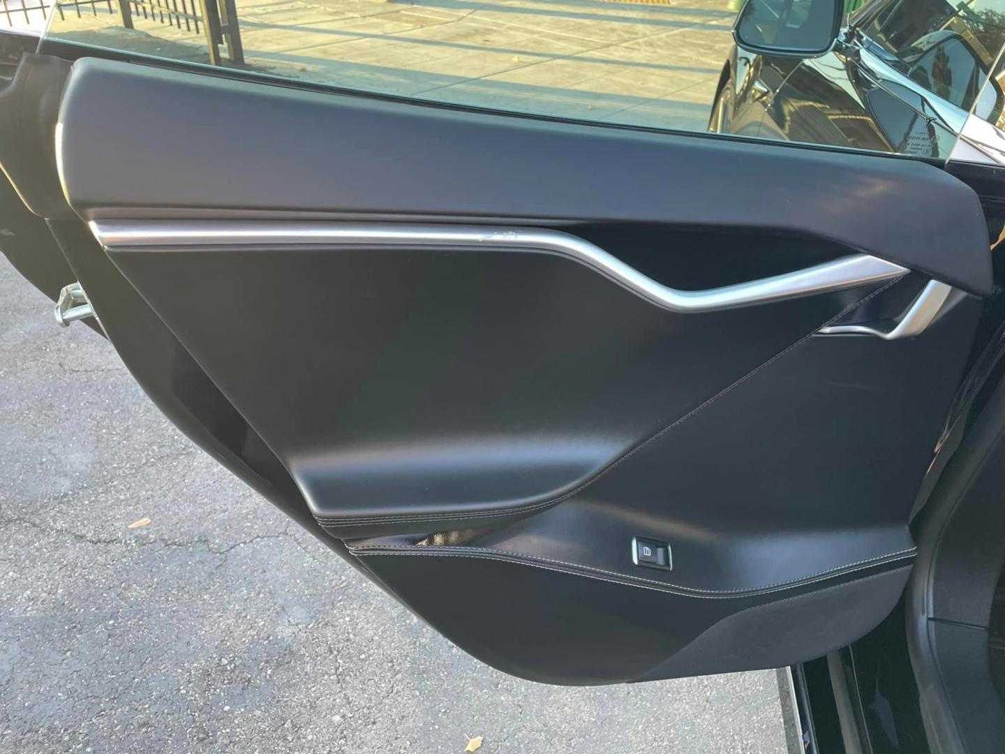 2017 BLACK /BLACK Tesla Model S (5YJSA1E19HF) , located at 744 E Miner Ave, Stockton, CA, 95202, (209) 944-5770, 37.956863, -121.282082 - Photo#8